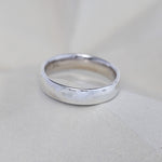Men's Court Hammered Frosted Finish Wedding Ring