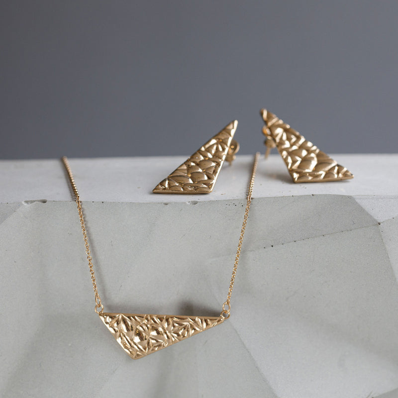 Softy Collection Gold Small Angular Textured Pendant