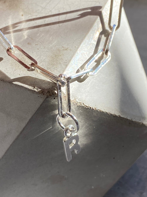 Letter ‘R’ On Chunky Paperchain Bracelet