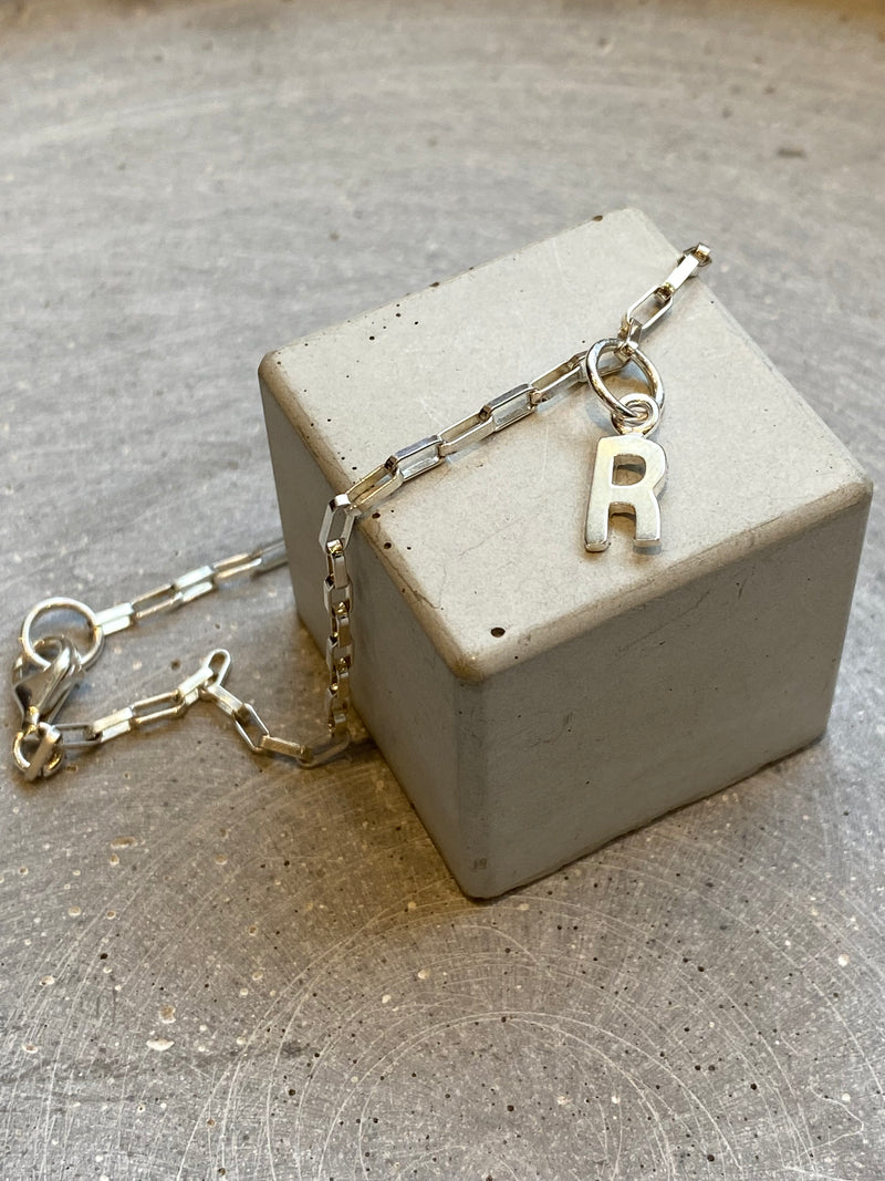 Letter ‘R’ On Delicate Paperchain Bracelet