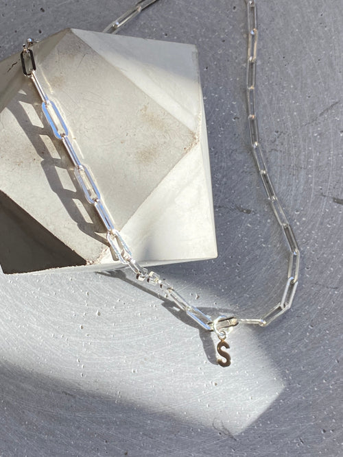 Chunky Paperchain Necklace With S Letter