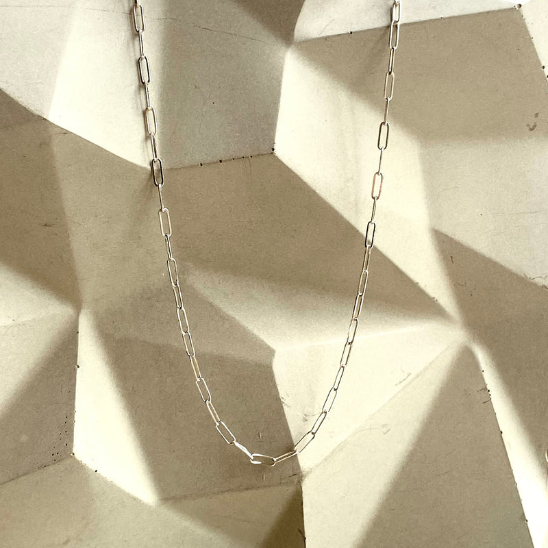 Delicate Paperchain Necklace