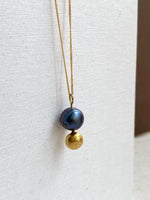 Single Moondot Peacock Pearl Necklace