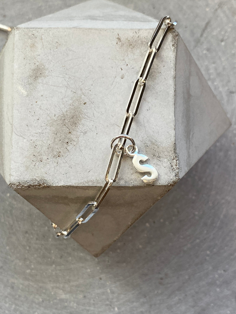 Chunky Paperchain Necklace With S Letter