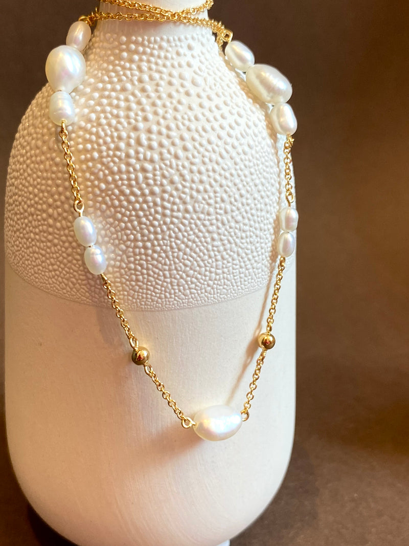 Gold Multi Pearl Necklace