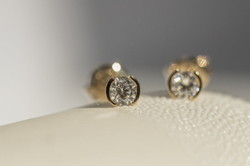 Open DOT Diamond Earrings