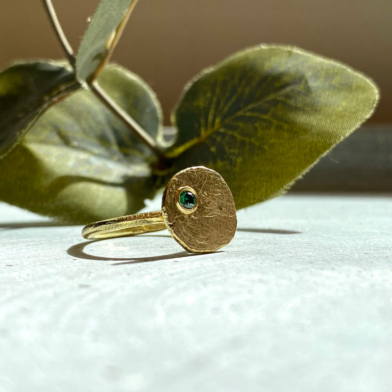 Moondisc 18ct Gold With Teal Diamond Ring