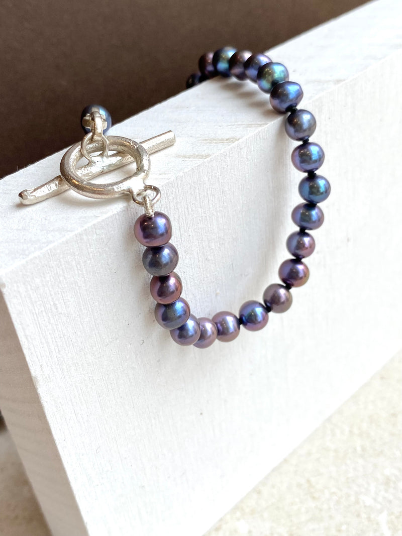 Small Pearl Peacock Bracelet