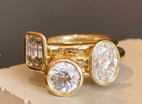 BOO 1ct Diamond Emerald Cut Solitaire Ring