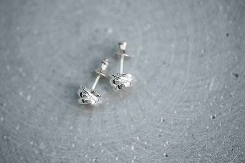 Entwined Studs