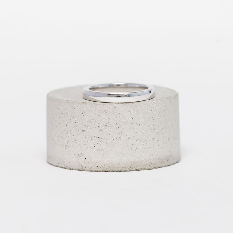 Women's Court Wedding Ring