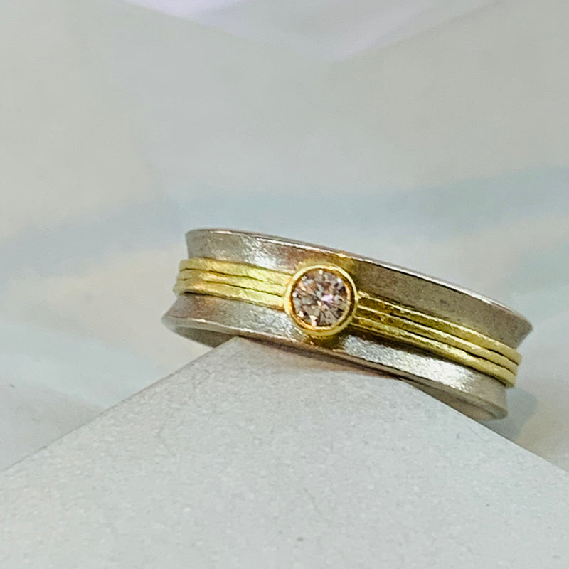 White Gold and Yellow Gold Spinner Style Diamond Ring