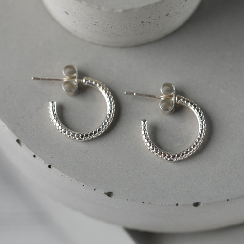 Dotty Solid Silver Medium Hoop Earrings