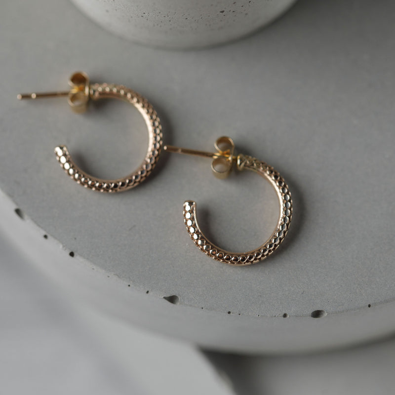 Dotty Solid Gold Small Hoop Earrings