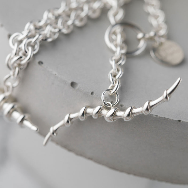 Gazelle Collection Silver Wave Thread Through Textured Bracelet